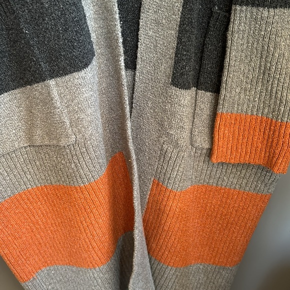 Allison Joy Cozy Fall Color Blocked Long Sweater - Picture 4 of 7